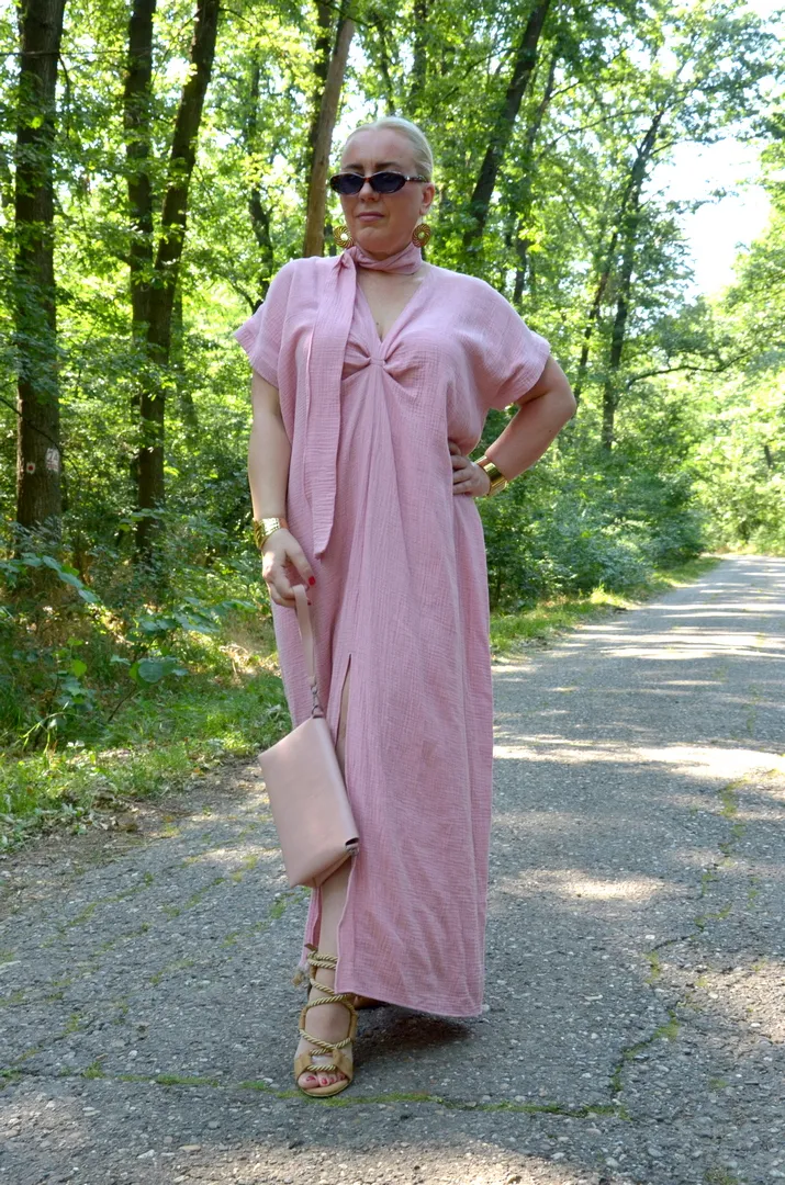 Hljina duga roze